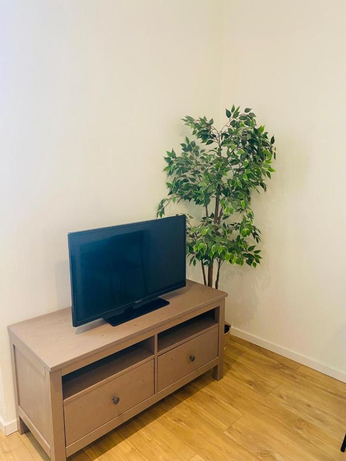 Ferienwohnung LE GERSOIS - T2 Moderne - AUCH CENTRE- WiFi Gratuit Exterior foto